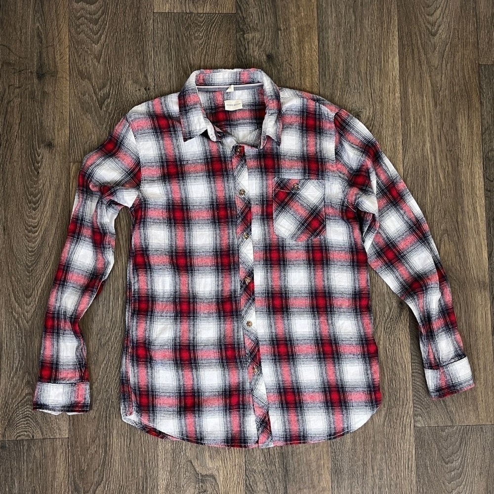 Eight Bells Men’s Size M Red Plaid Button Down Flannel Casual Shirt Cotton